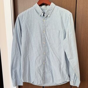 GAP Men's Casual Light Blue Modern Oxford Button Down Shirt